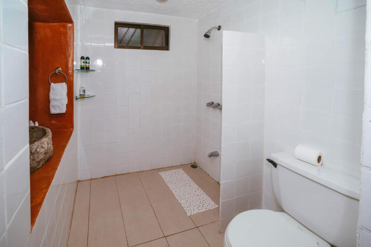 Luna Inn B&B Ciudad Cariari Buitenkant foto